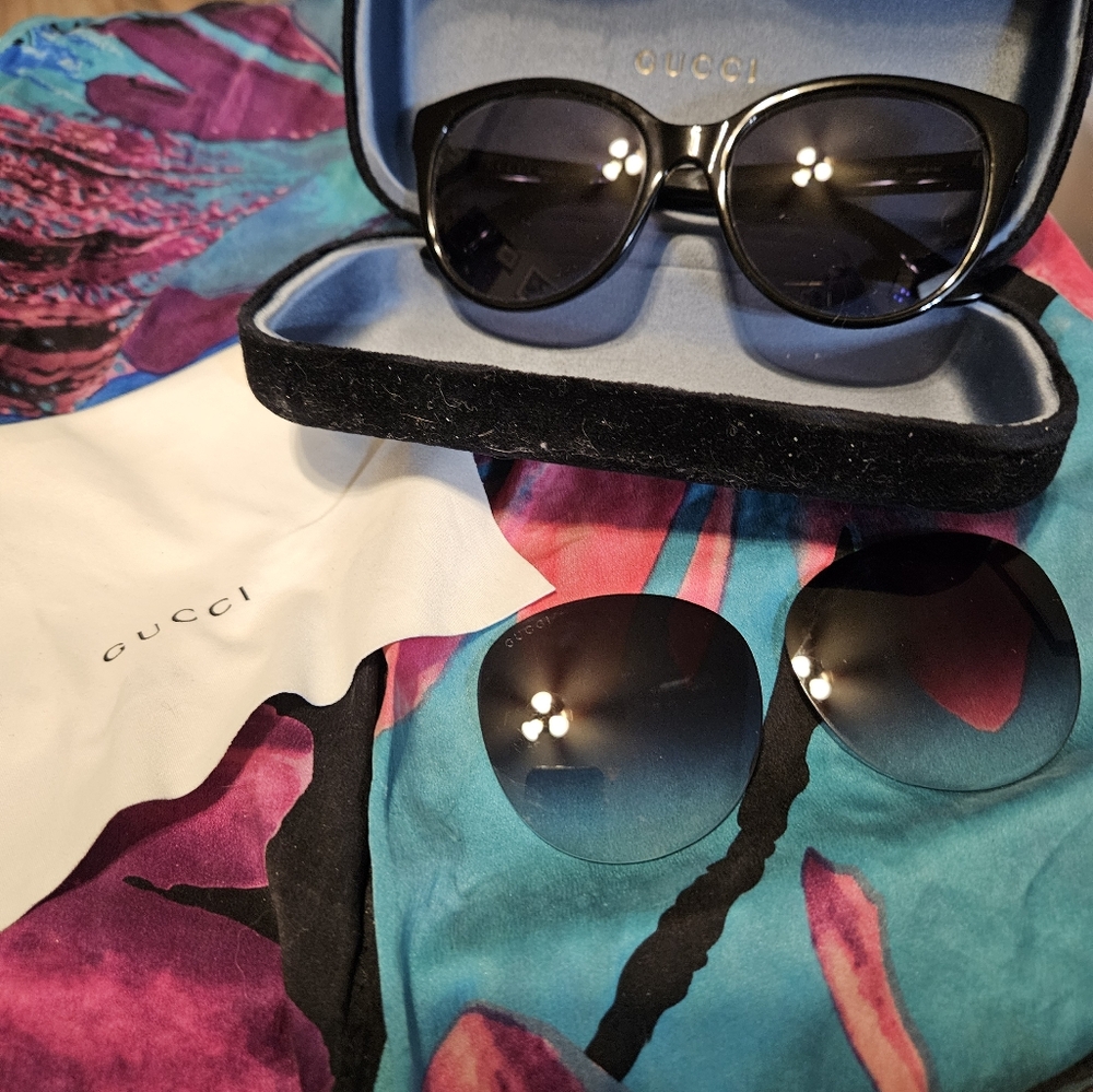 Authentic GUCCI GG0631S  SUNGLASSES